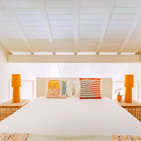 Loft Vermelho Acolhedor Na Graca -autentica Joia De * Lisboa