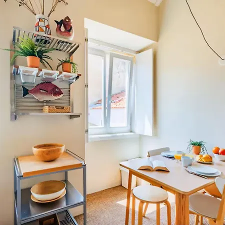 Loft Vermelho Acolhedor Na Graca -autentica Joia De Daire